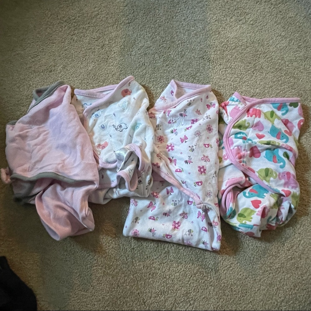 Lot of 4 snuggle me sleep sacks size s/m